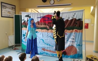 Przedstawienie teatralne dla uczniów klas I-III