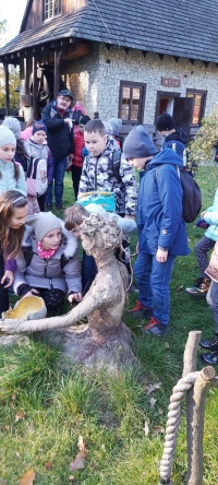 Uczniowie na wycieczce do Pszczyny (10)