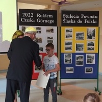 Uczniowie w czasie spotkania z panem Wiesławem Dziubą. (7)