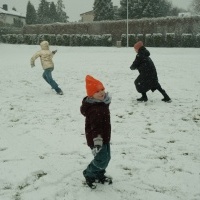 Jarmark zorganizowany przez rodziców, nauczycieli i uczniów naszej szkoły. (9)