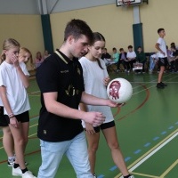 Siatkarze Jastrzębskiego Węgla odwiedzili naszą szkołę! (10)