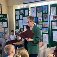 Szkolny Dzień Poezji- występy uczniów i nauczycieli (9)
