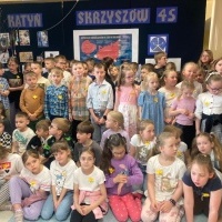 Udział uczniów w Akcji Żonkile (3)