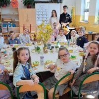 Udział uczniów w Akcji Żonkile (4)