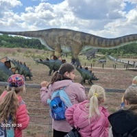 Wycieczka drugoklasistów do JuraParku w Krasiejowie (2)