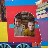 Wizyta uczniów w filii nr 2 Gminnej Biblioteki Publicznej  (8)